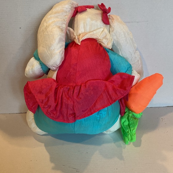 NWOT & Vintage 1990s Nylon Stuffed Rabbit - Picture 5 of 5